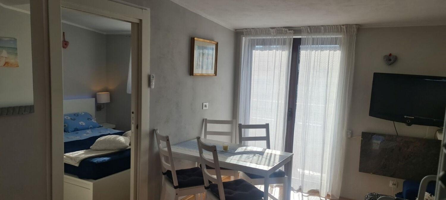 Apartments Berto - 500M To The Beach Rovinj Buitenkant foto